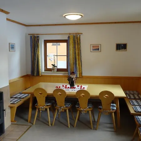 Almhutte Traunsee - Auf Dem Feuerkogel Ebensee